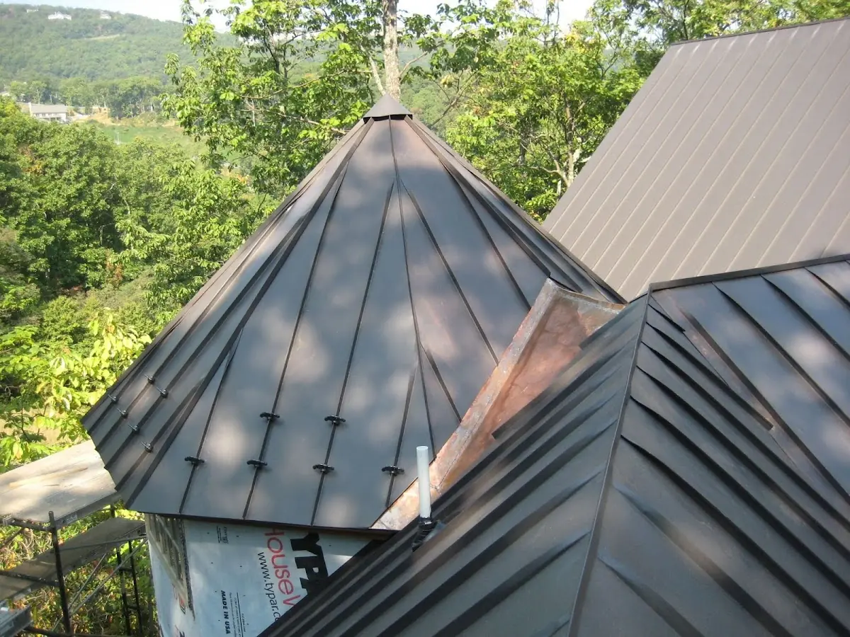 Professional Roof Tarp Installation by Craftsman Roofing in 4X4